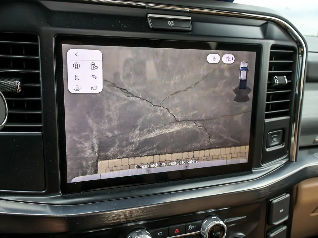 Used 2026 Avalanche Ford LARIAT image 33