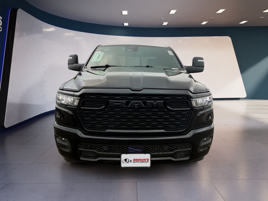 New 2026 Diamond Black Crystal Pearl-Coat Exterior Paint RAM Big Horn/Lone Star image 8