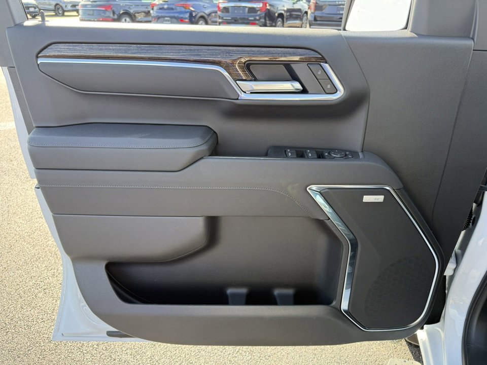 2026 GMC SIERRA - Image 13