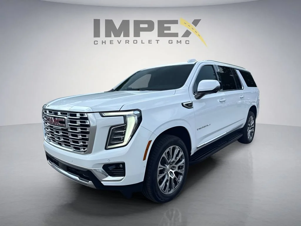 Used 2025 Summit White GMC Denali image 1