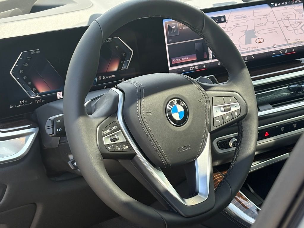 Used 2026 Gray BMW xDrive40i image 13