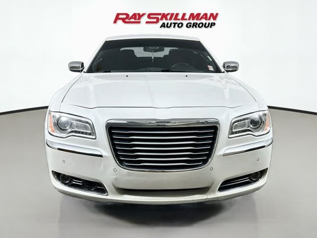 Used 2013 White Chrysler C image 2