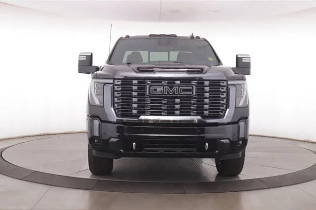 Used 2024 Black GMC Denali Ultimate image 12