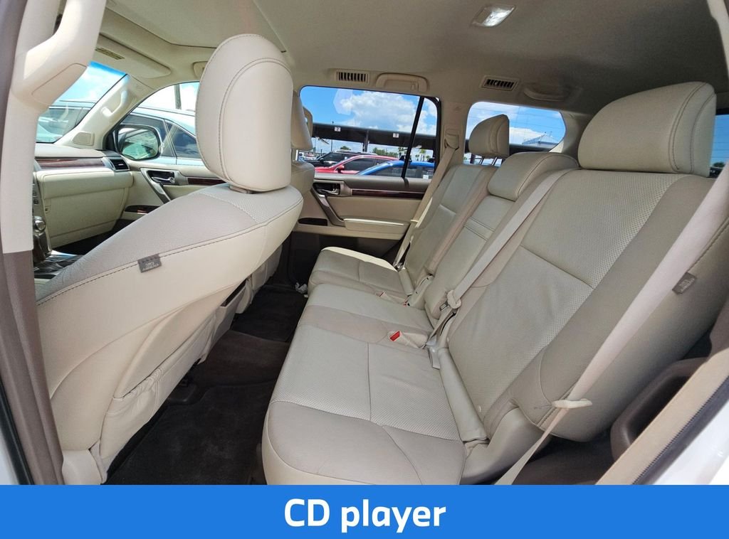 Used 2015 White Lexus 460 image 11