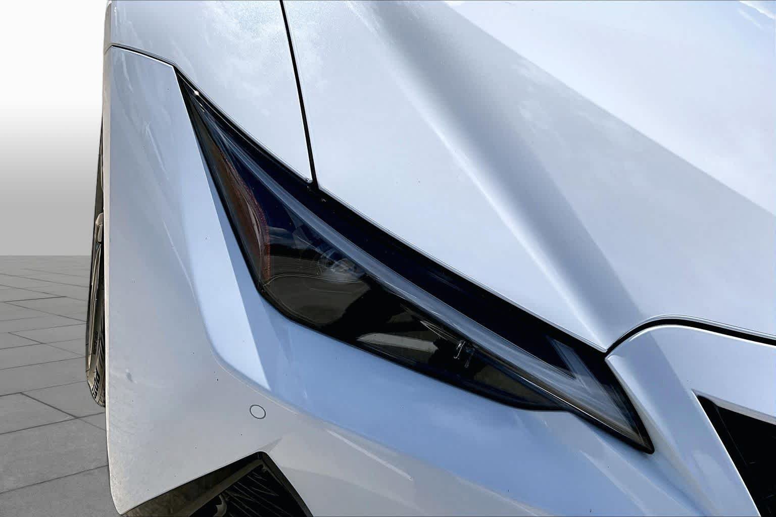 Used 2024 Ultra White Lexus F SPORT image 28
