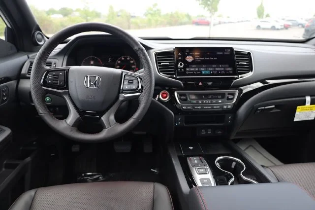 New 2026 Platinum White Pearl Honda Black Edition image 30