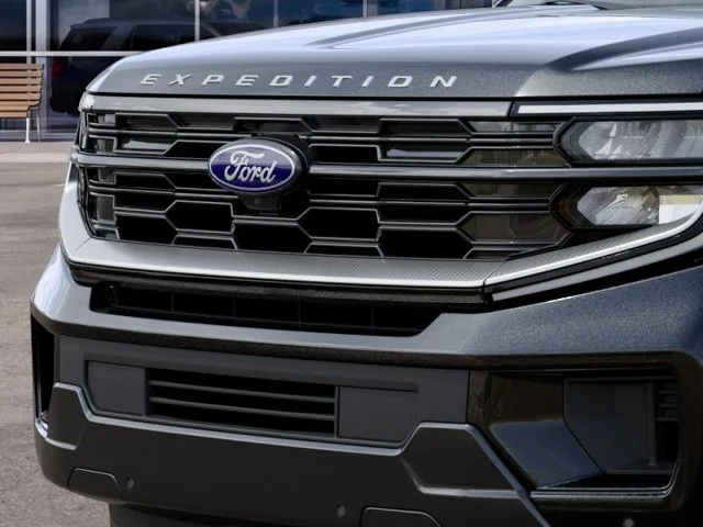 New 2027 Black Metallic Ford Platinum image 17