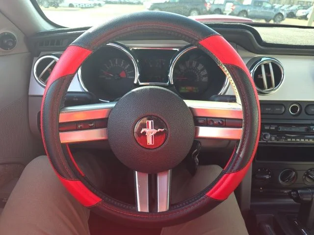 Used 2006 Red Ford GT Premium image 12