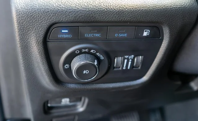 Used 2023 White Jeep 4xe image 23