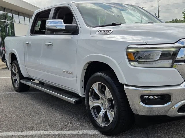 Used 2022 White Ram Laramie image 21