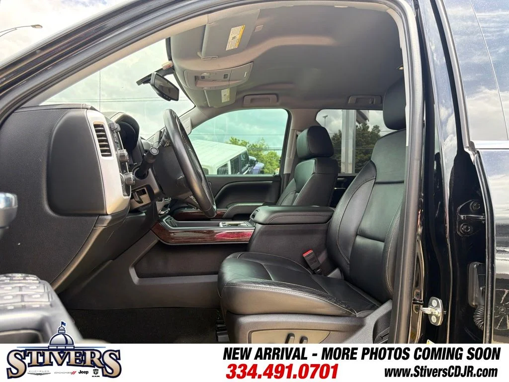 Used 2018 Black GMC SLT image 16