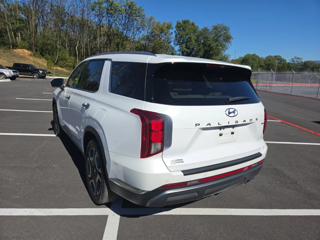 Used 2024 White Hyundai Limited image 8