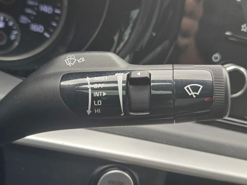 2021 Kia K5 LXS - Photo 22