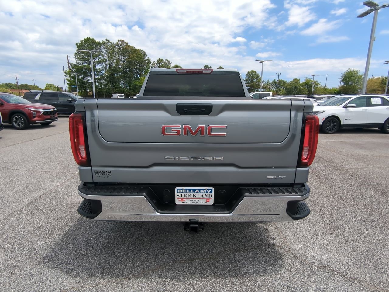 Used 2025 Sterling Metallic GMC SLT image 5