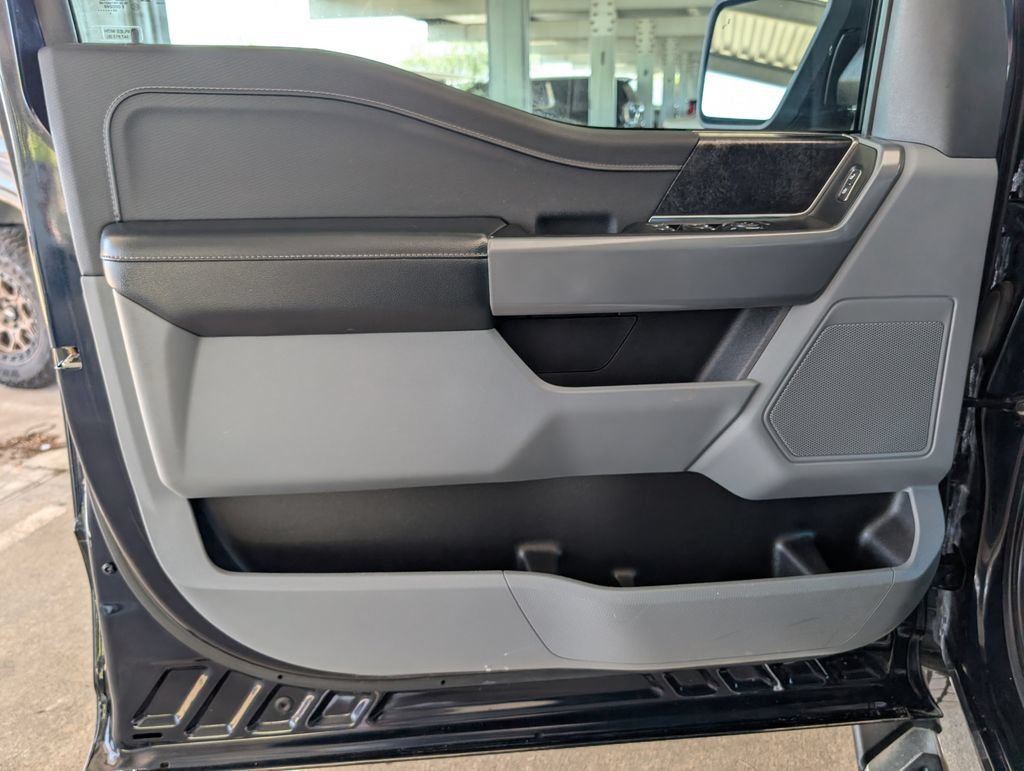 Used 2022 Blue Ford XLT image 14