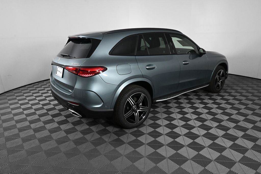 New 2026 Verde Silver Metallic Mercedes-Benz GLC 300 image 63