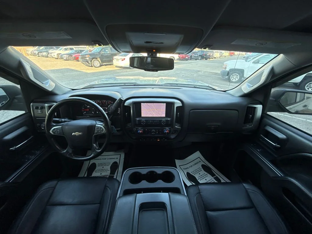 Used 2015 Silver Chevrolet LT image 22
