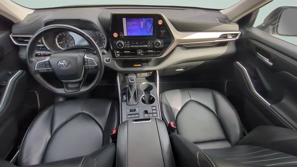 Certified Used 2024 Silver Toyota XLE image 11