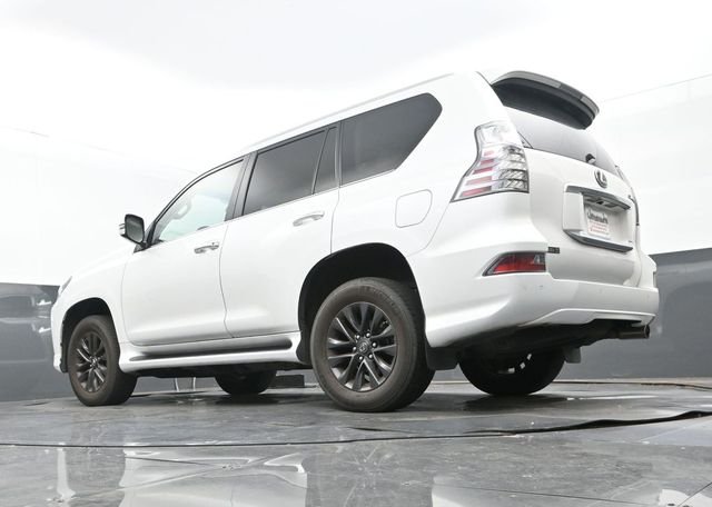 Used 2021 Starfire Pearl Lexus 460 image 10