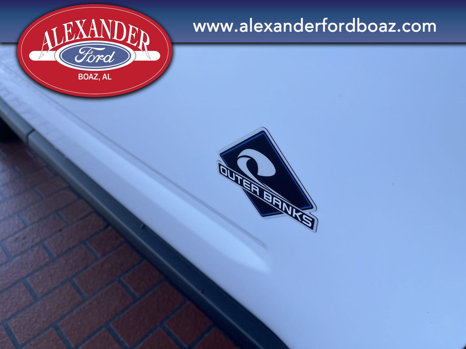 New 2024 Oxford White Ford Outer Banks® image 7