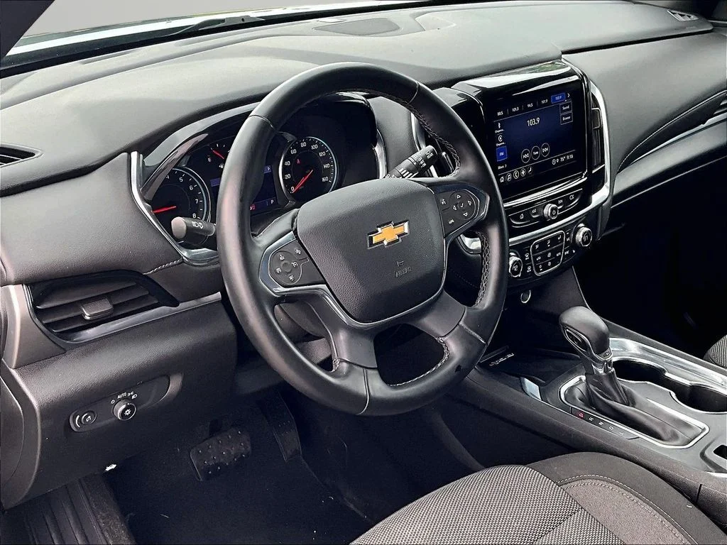 Used 2023 Gray Chevrolet LT image 15