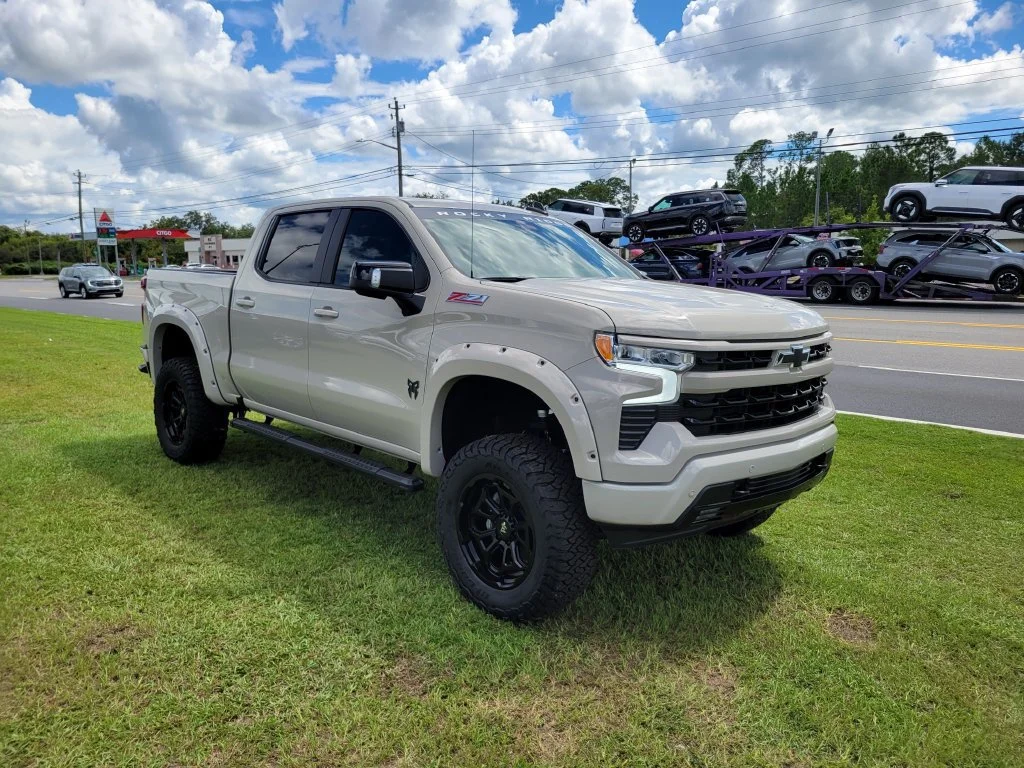 New 2026 White Sands Chevrolet RST image 8