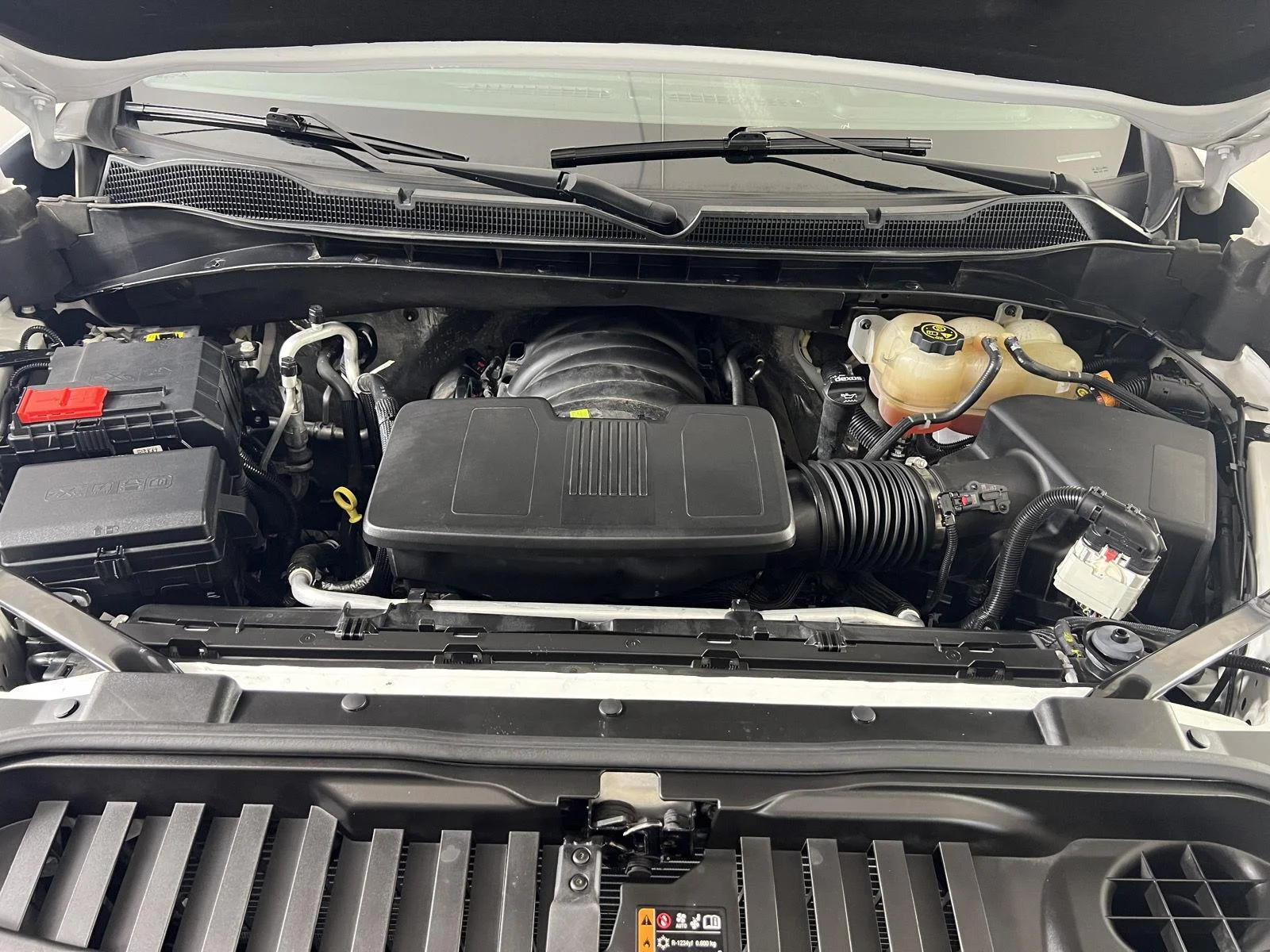 Used 2022 SUMMIT WHITE Chevrolet LT Trail Boss image 30