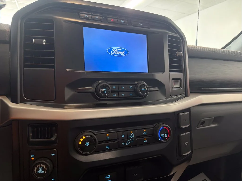 Used 2021 Silver Ford XL image 14