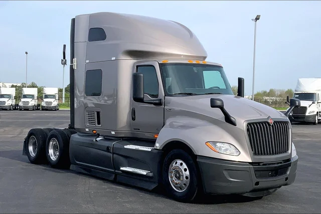 2022 International LT625 6x4 