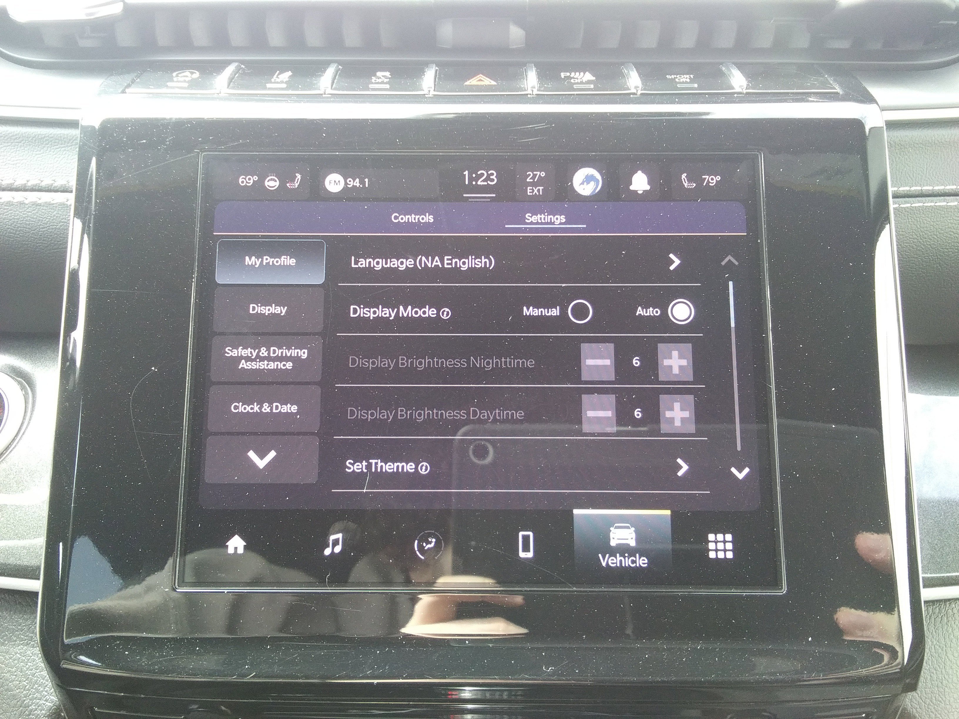 Used 2023 Gray Jeep Altitude image 26