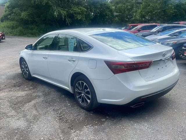 Certified Used 2016 BLIZZARD PEARL Toyota  image 6