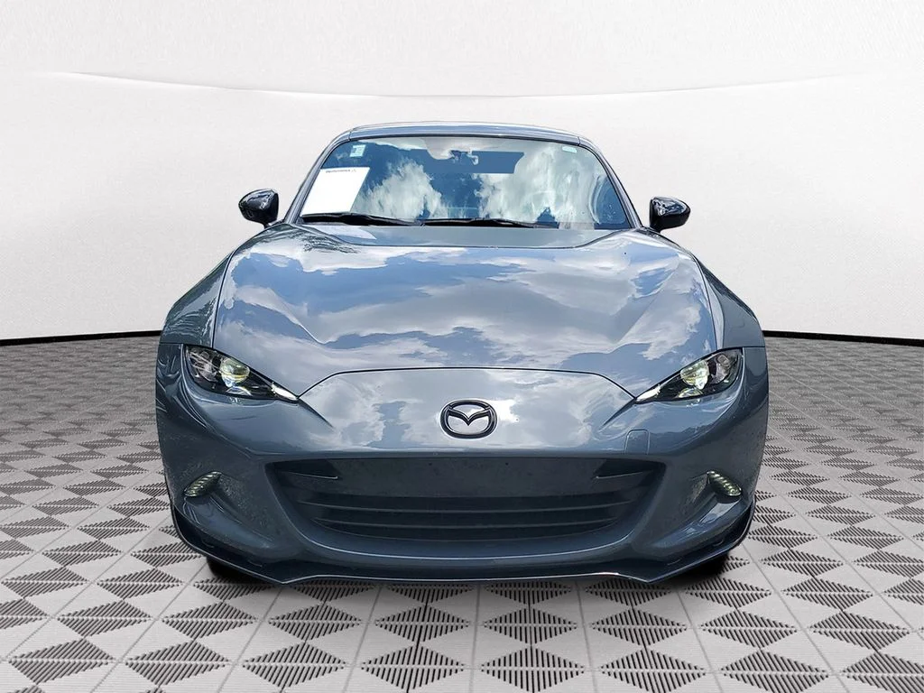 Used 2021 Gray Mazda Club image 2