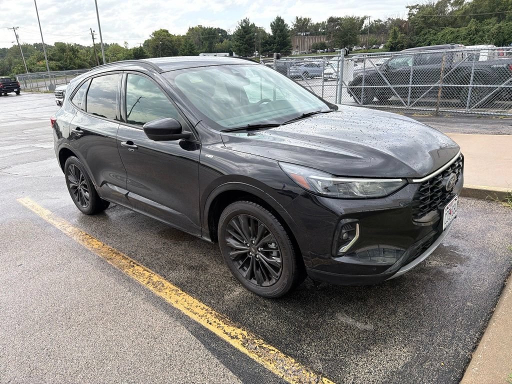 Used 2023 Black Metallic Ford ST-Line Elite image 2