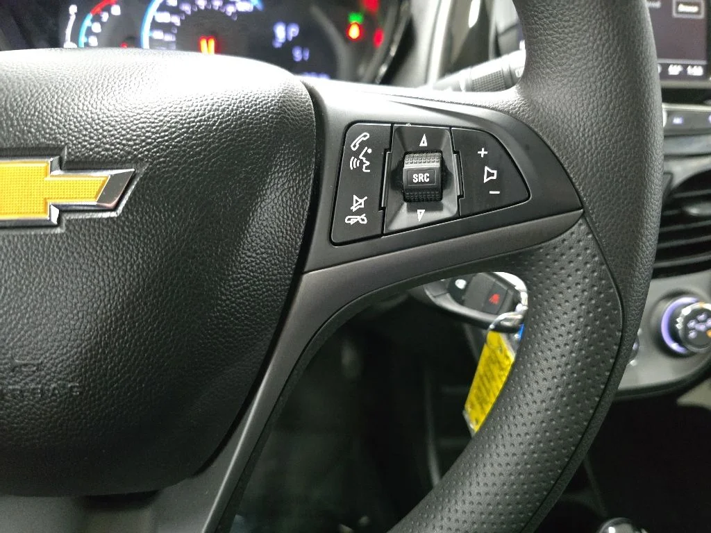 Used 2020 Summit White Chevrolet 1LT image 20