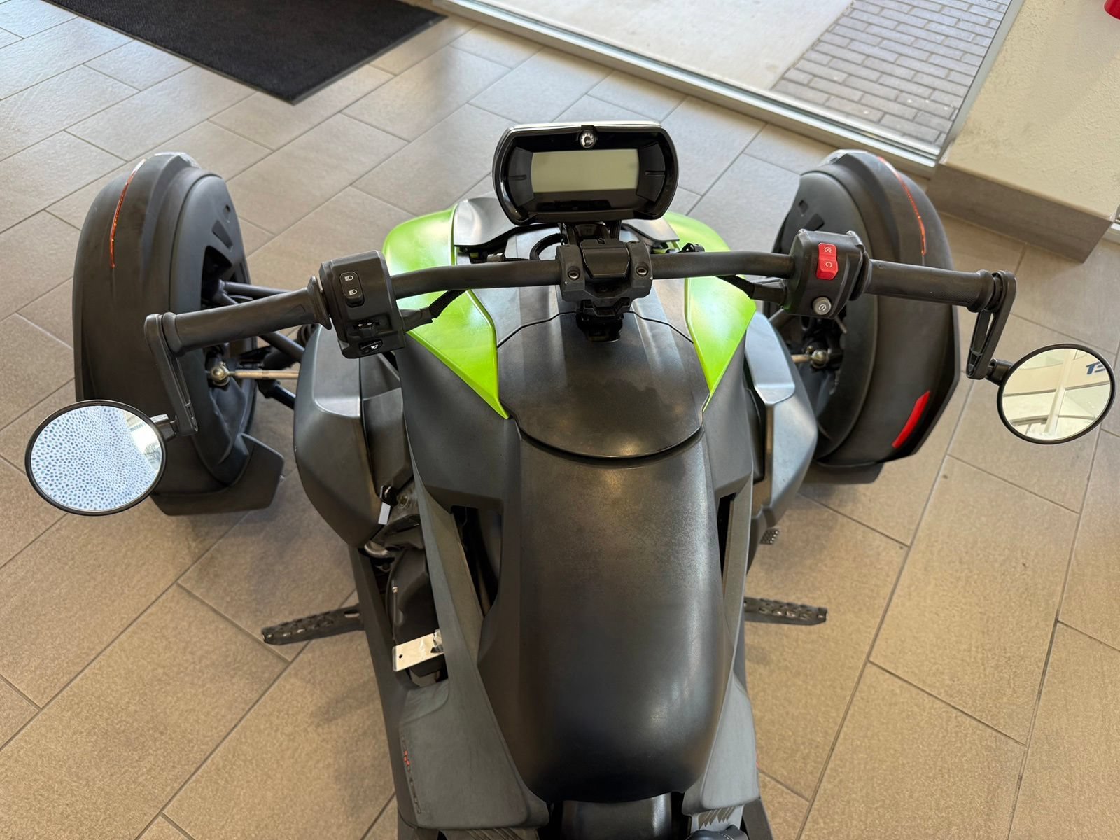 Used 2022 Black CAN AM  image 9