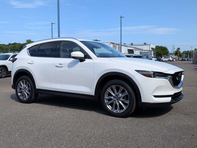 Used 2019 White Mazda Grand Touring image 1