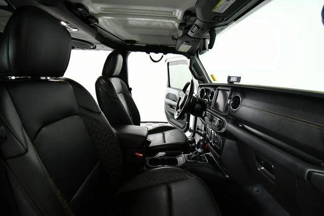 Used 2021 White Jeep Overland image 22