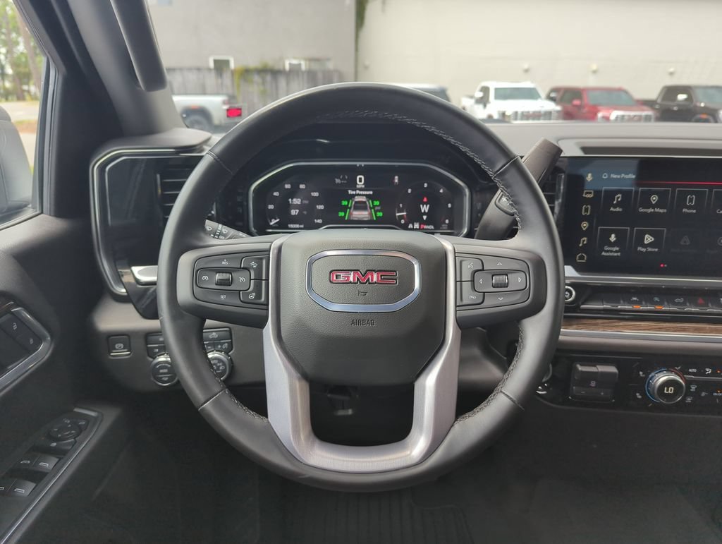 Used 2025 Summit White GMC Elevation image 16