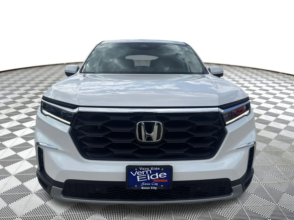 2025 Honda Pilot EX-L - Photo 9