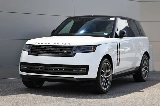 2026 Land Rover Range Rover SE