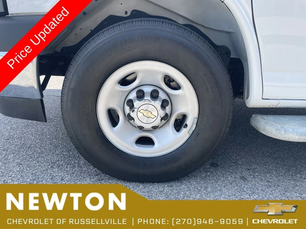 Certified Used 2024 Summit White Chevrolet Work Van image 36