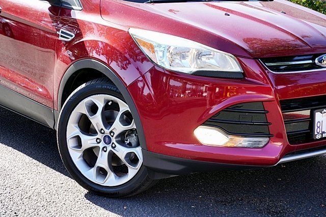 Used 2014 Red Ford Titanium image 3