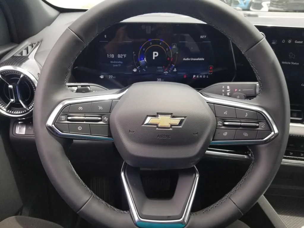 2026 Chevrolet Equinox LT - Photo 32