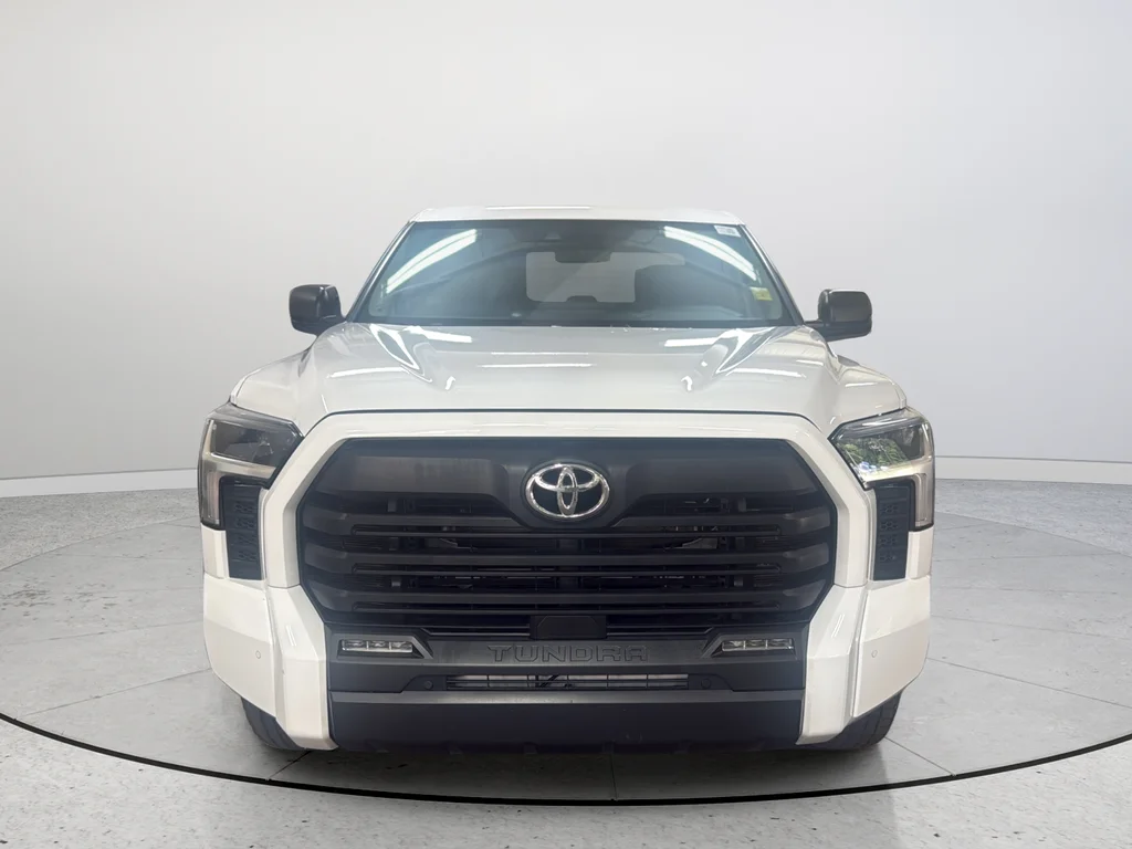 Used 2023 White Toyota SR5 image 4