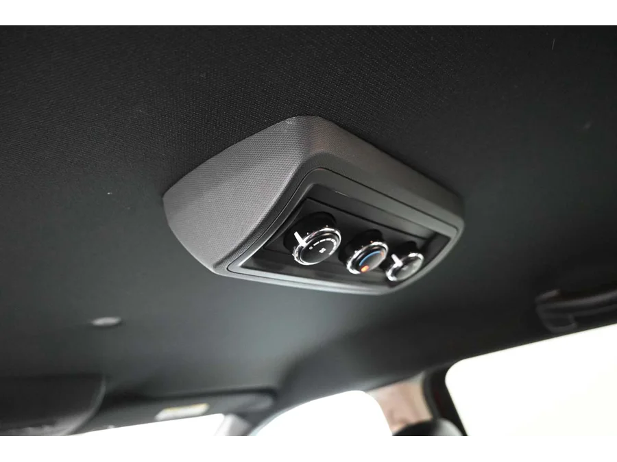 Used 2020 RED Dodge SXT Mobility Handicap Van image 27