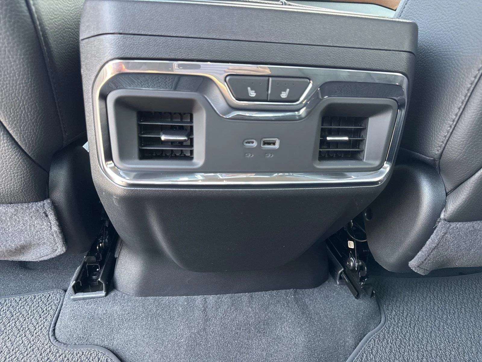 New 2026 Sterling Metallic GMC Denali image 31