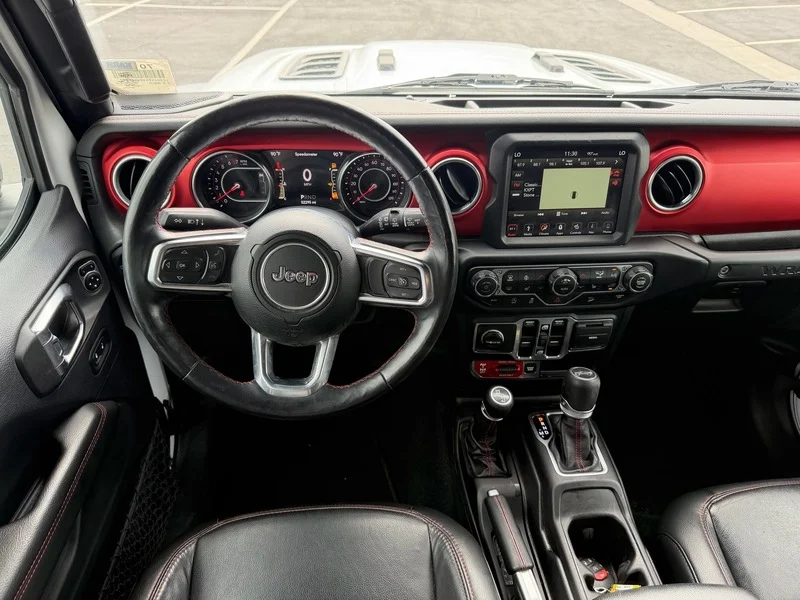 Used 2019 Bright White Clea Jeep Rubicon image 13