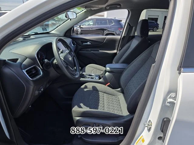 Used 2023 Summit White CHEVROLET LT image 10