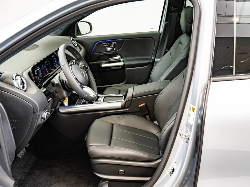 New 2026 Cirrus Silver Metallic Mercedes-Benz GLA 250 image 23