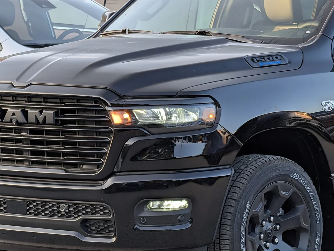 New 2026 Black RAM Sport - - 5.7L HEMI eTorque - Trailer Brake Ctrl - 3.92 Rear Axle - All-Weather Mats & More! image 10
